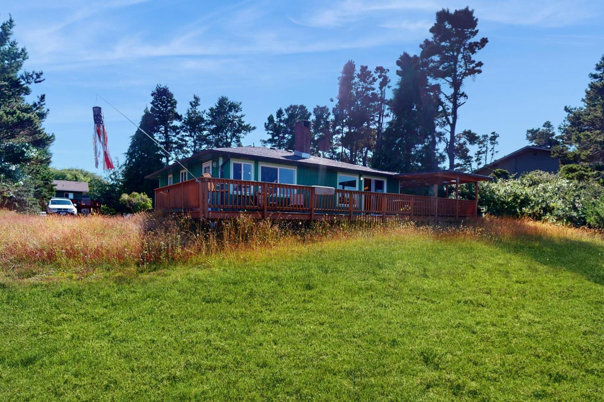 Surfer'S A Landing Villa Westport Exterior photo