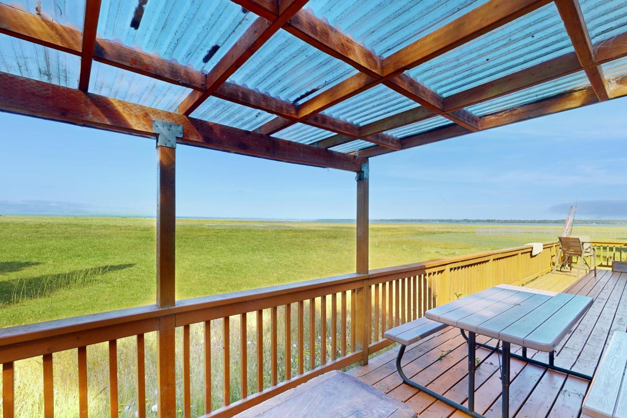 Surfer'S A Landing Villa Westport Exterior photo