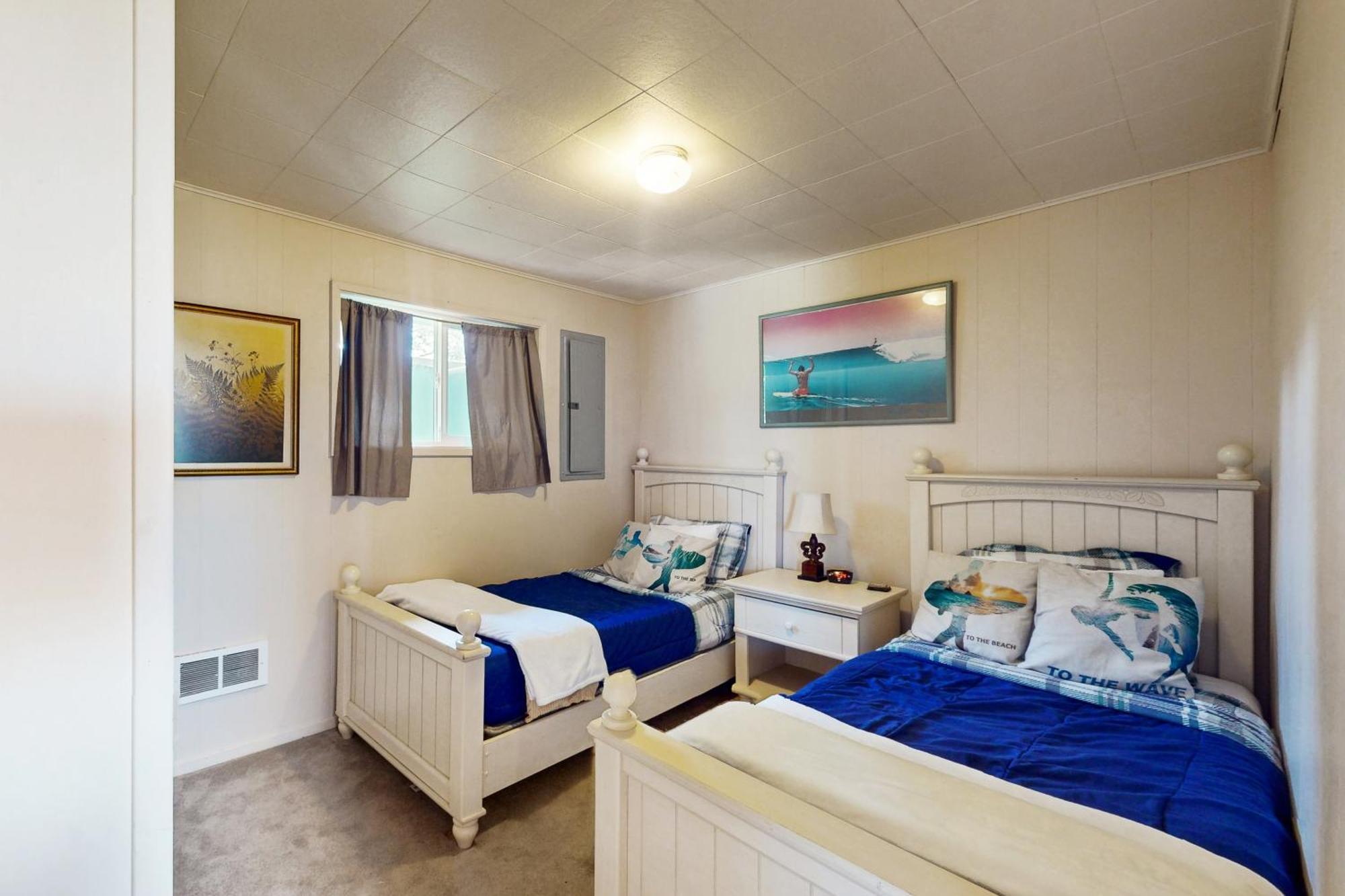 Surfer'S A Landing Villa Westport Exterior photo